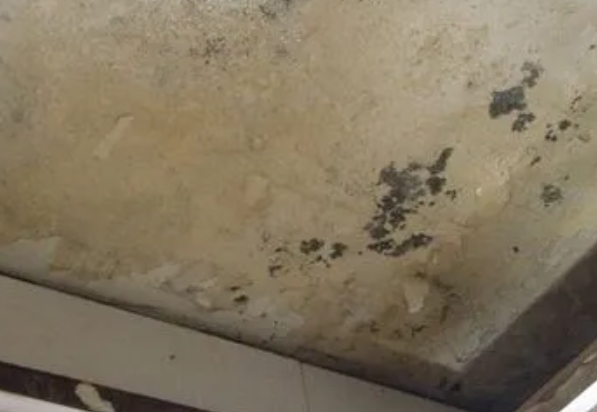 张北阳台漏水维修公司分享下张北卫生间渗水维修需要注意哪些问题。